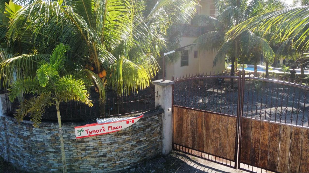 Tyner'S Place Panglao Dış mekan fotoğraf